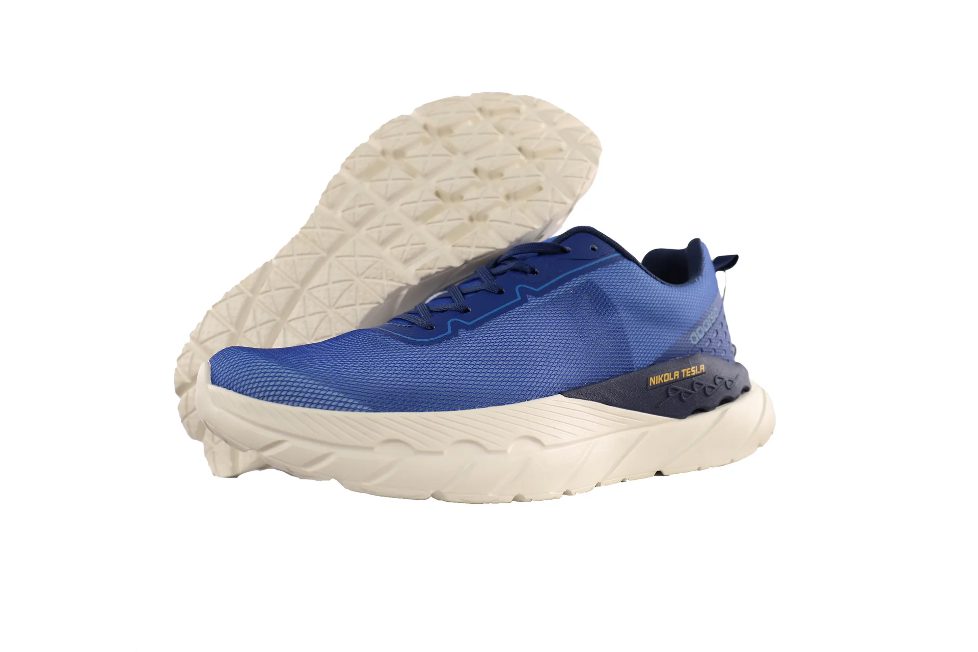 U'S ROAD RUNNING SHOES