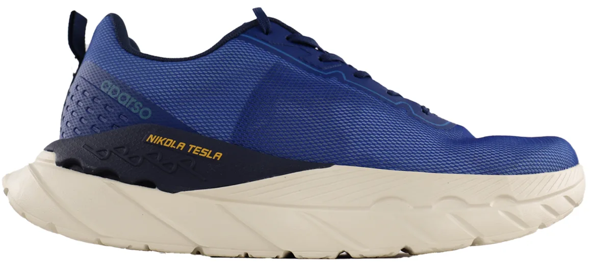 U'S ROAD RUNNING SHOES
